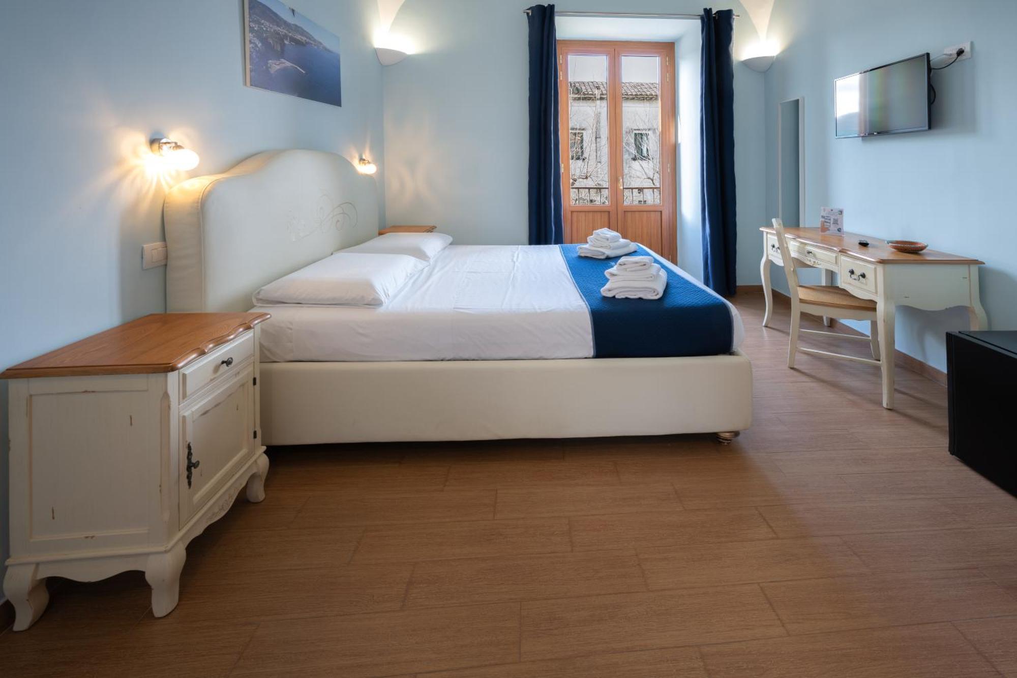 Sorrento Coast Relais Hotel Meta Bagian luar foto